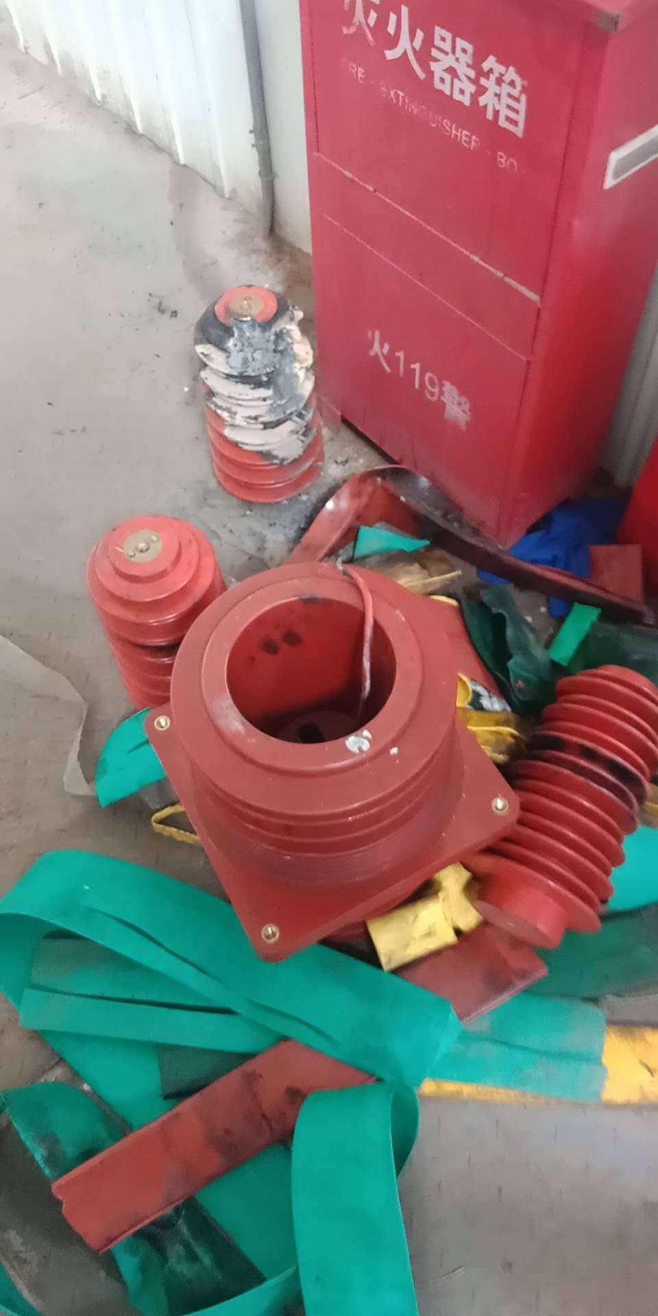 開關柜整個除濕方案都在這里，沒有比這更完整的了。