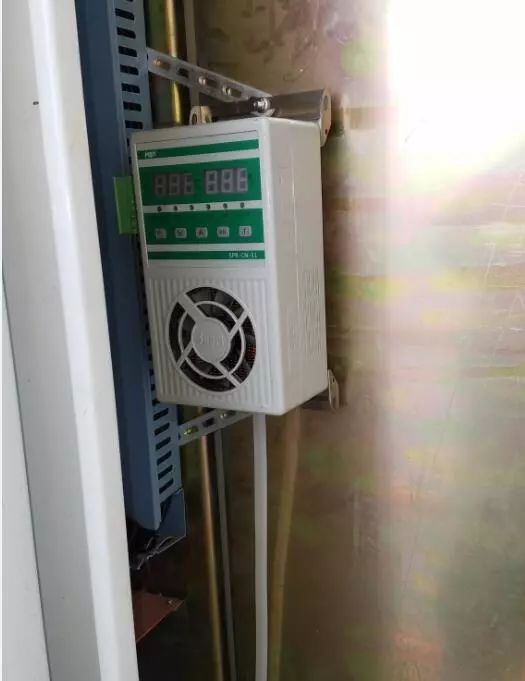 如何防潮和除濕海上電力設備(高電壓開關柜)？