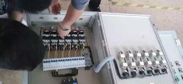 配電柜型號和內部結構分析，一篇文章就足夠了！
